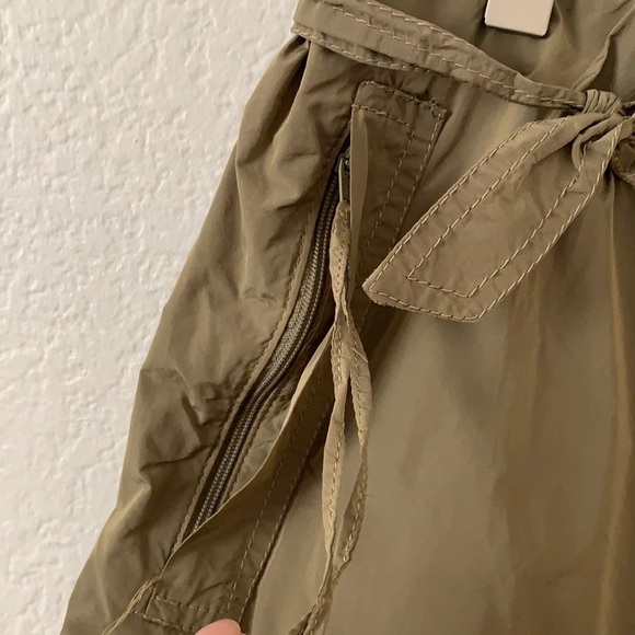 Scrupoli Made in Italy Nylon Mini Skirt - Picture 4 of 12
